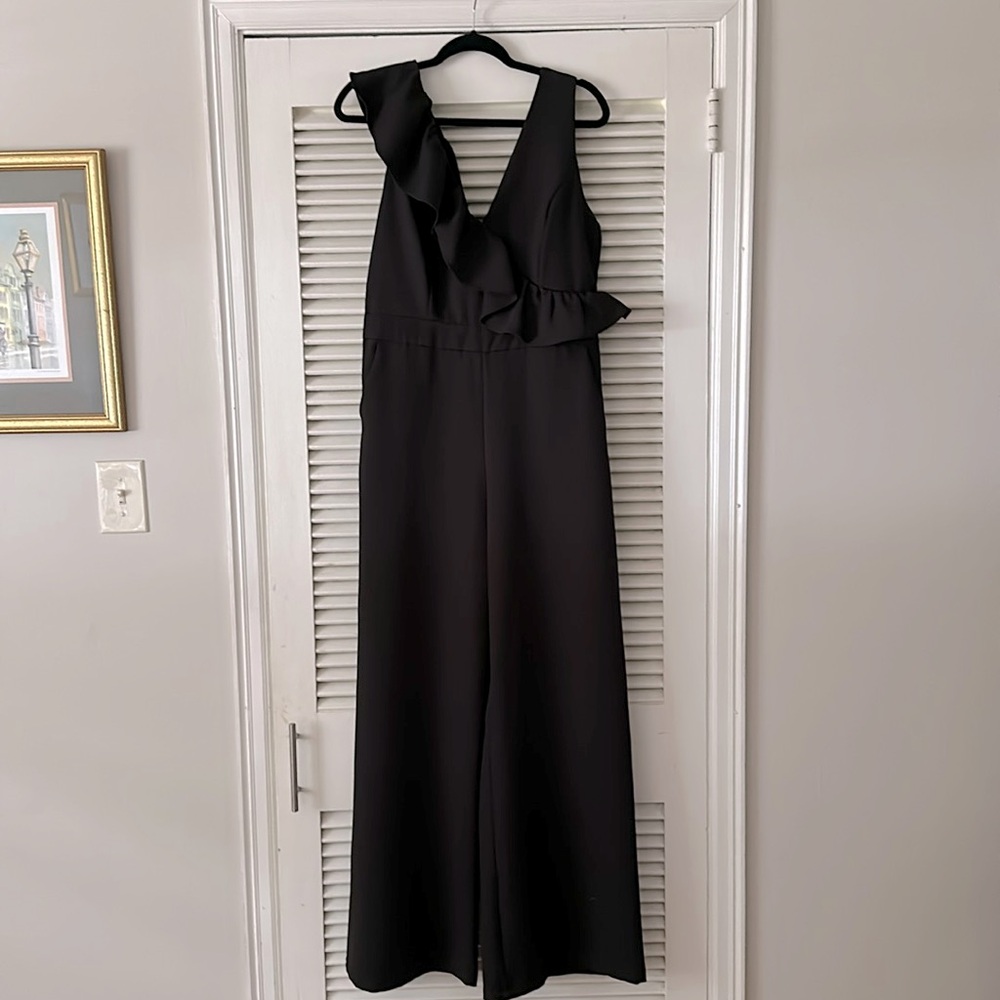 Beautiful black jumpsuit!